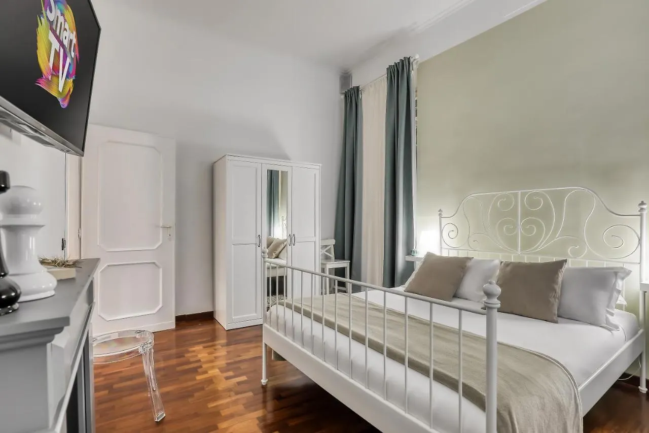 Atrhome Frattina Luxury Řím Itálie